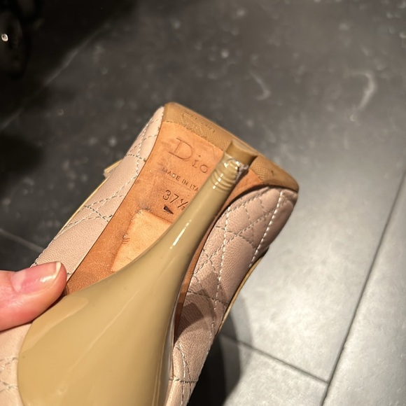 Christian Dior Pumps - Picture 4 of 4